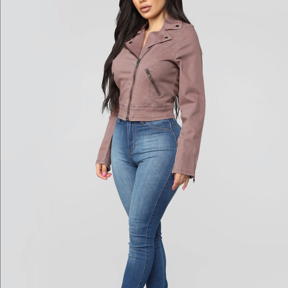 Mauve Light Jacket - image 7